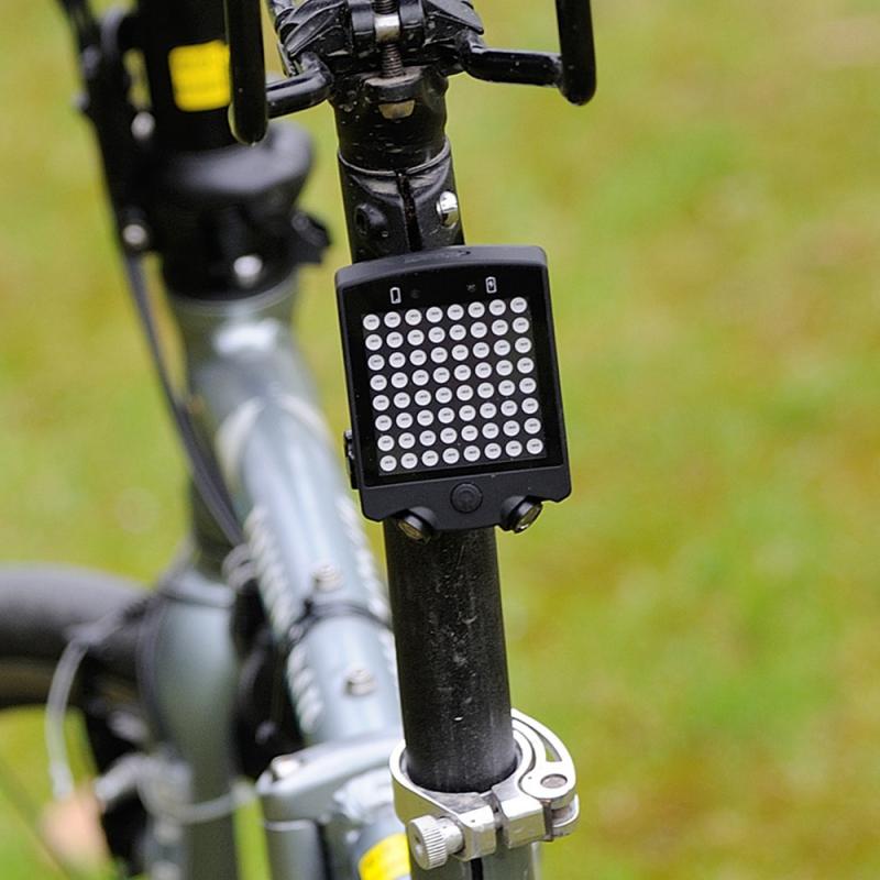 Éclairage vélo arrière clignotant direction avec télécommande Pédale Maurice